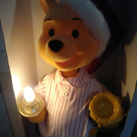 WinnIe The Pooh Motion-ette Animated Christmas Decoration 1995 Disney Telco - Picture 6 of 6